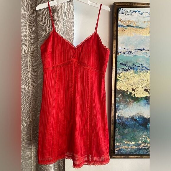 Alice + Olivia  Mini Dress Womens Size 6 Red Spaghetti Strap Button Lace - Picture 4 of 15